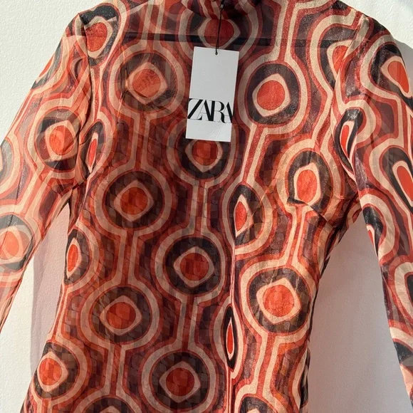 Zara Geometric Patterned Red Dress - Picture 5 of 11